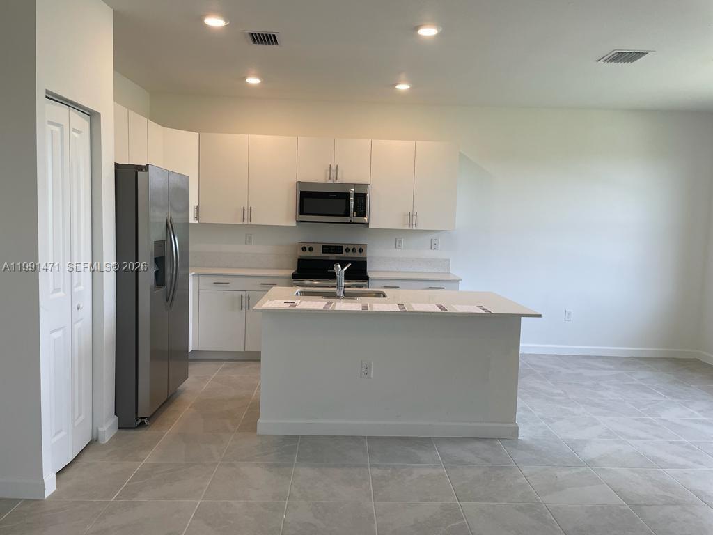 10013 SW 231 LN, Miami FL 33190 photo 5