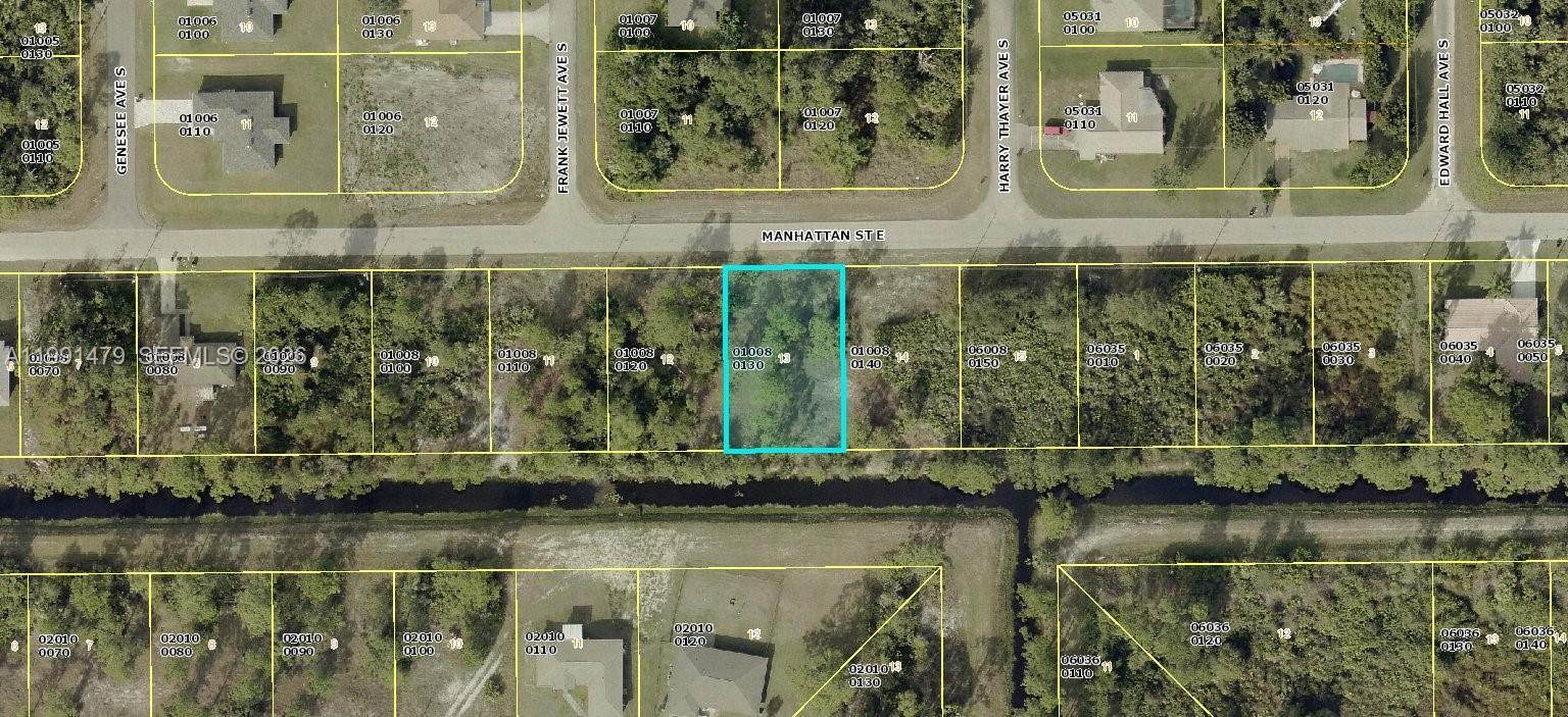 726 E Manhattan St., Lehigh Acres FL 33974