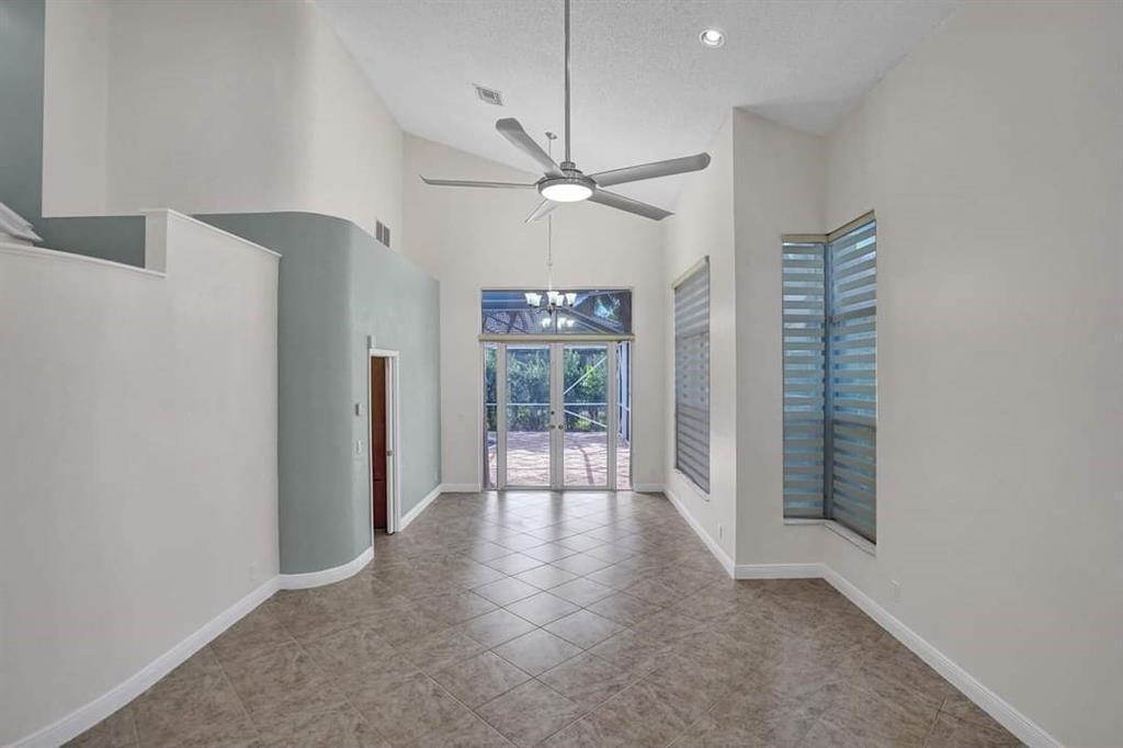 11032 Boston Drive, Hollywood FL 33026 photo 3