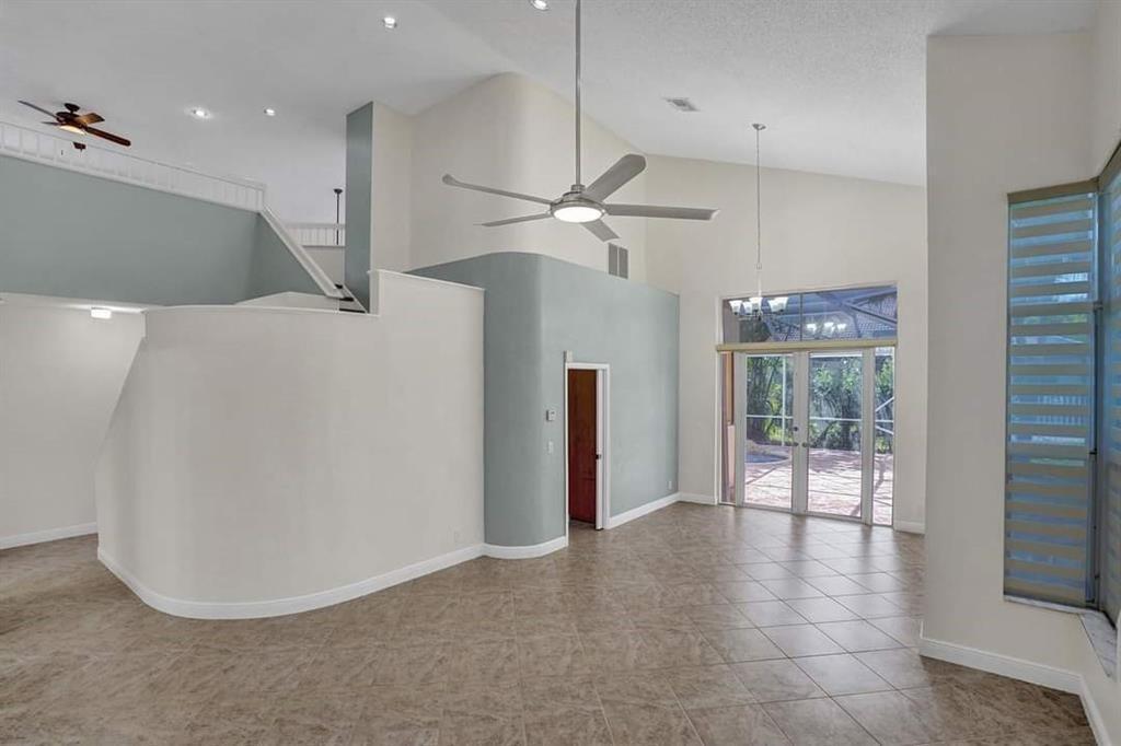 11032 Boston Drive, Hollywood FL 33026 photo 5