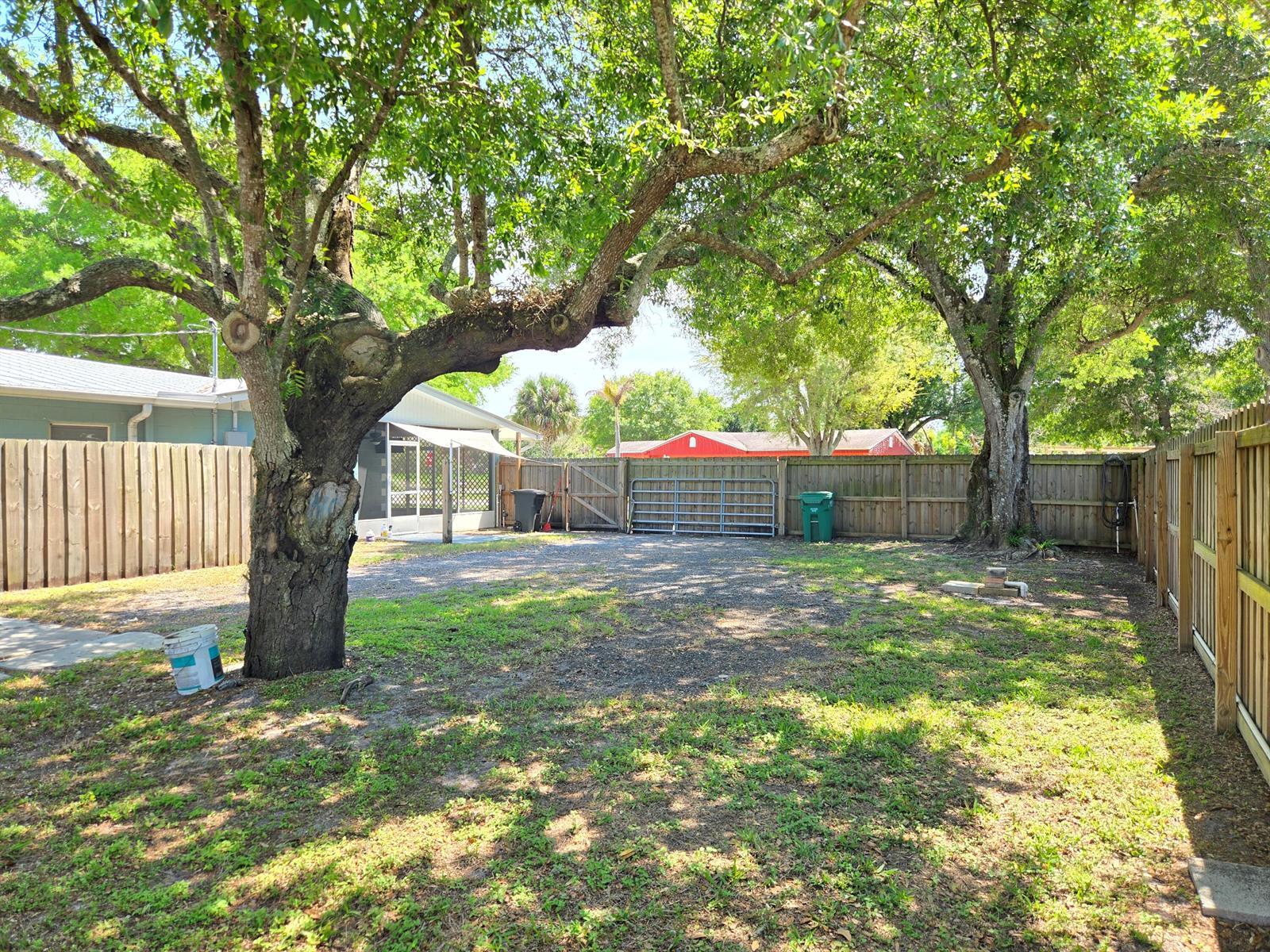 330 Barraclough Street, Fort Pierce FL 34982 photo 3