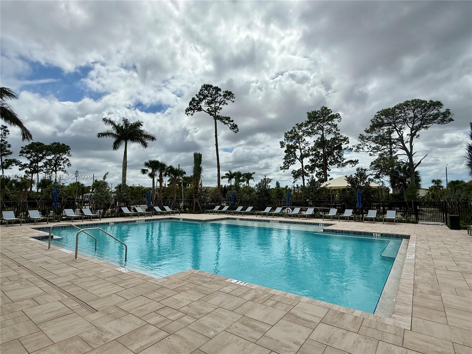 4286 Efendi Drive, Lantana FL 33462 photo 3