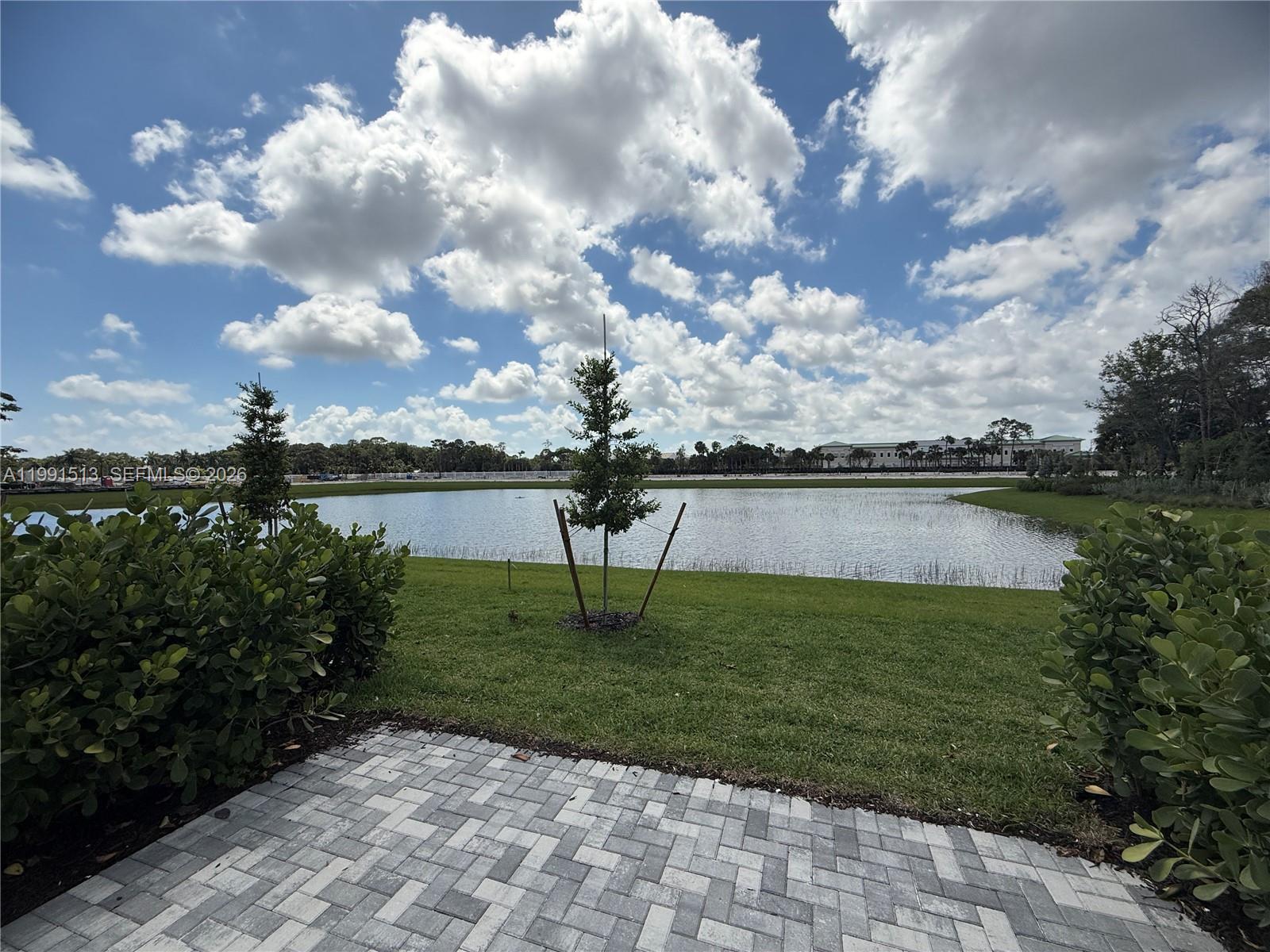 4286 Efendi Drive, Lantana FL 33462