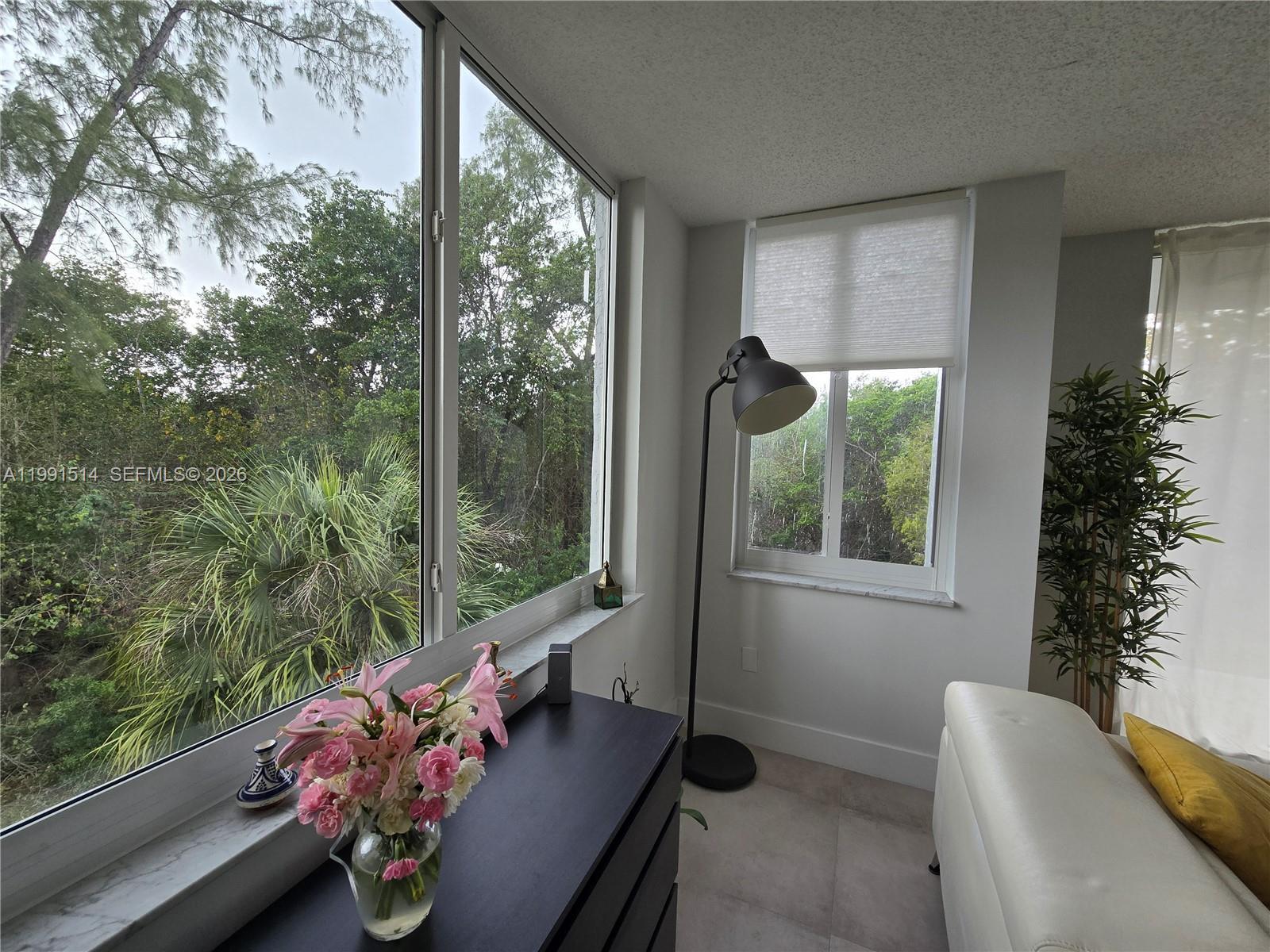 17890 W Dixie Hwy # 307, North Miami Beach FL 33160 photo 5