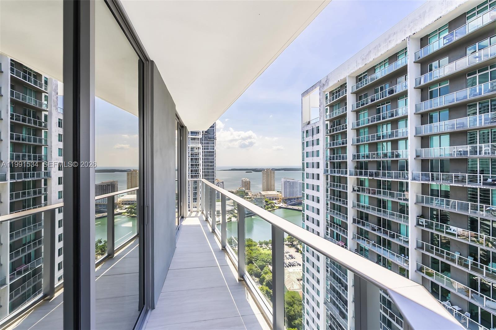 77 SE 5th Street # 2403, Miami FL 33131 photo 3