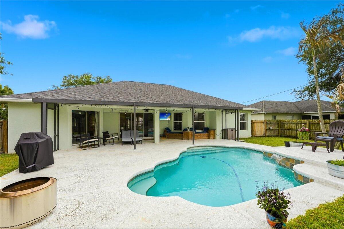 314 SW Kestor Drive, Port St. Lucie FL 34953 photo 5