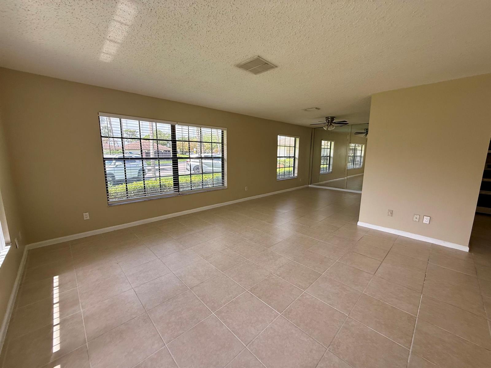 1611 Laurel Leaf Lane # B, Fort Pierce FL 34950 photo 3