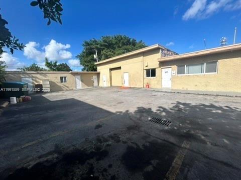 6225 Johnson St, Hollywood FL 33024