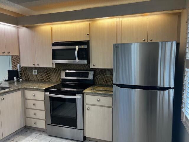 4701 Roxbury Court, Boynton Beach FL 33436 photo 4