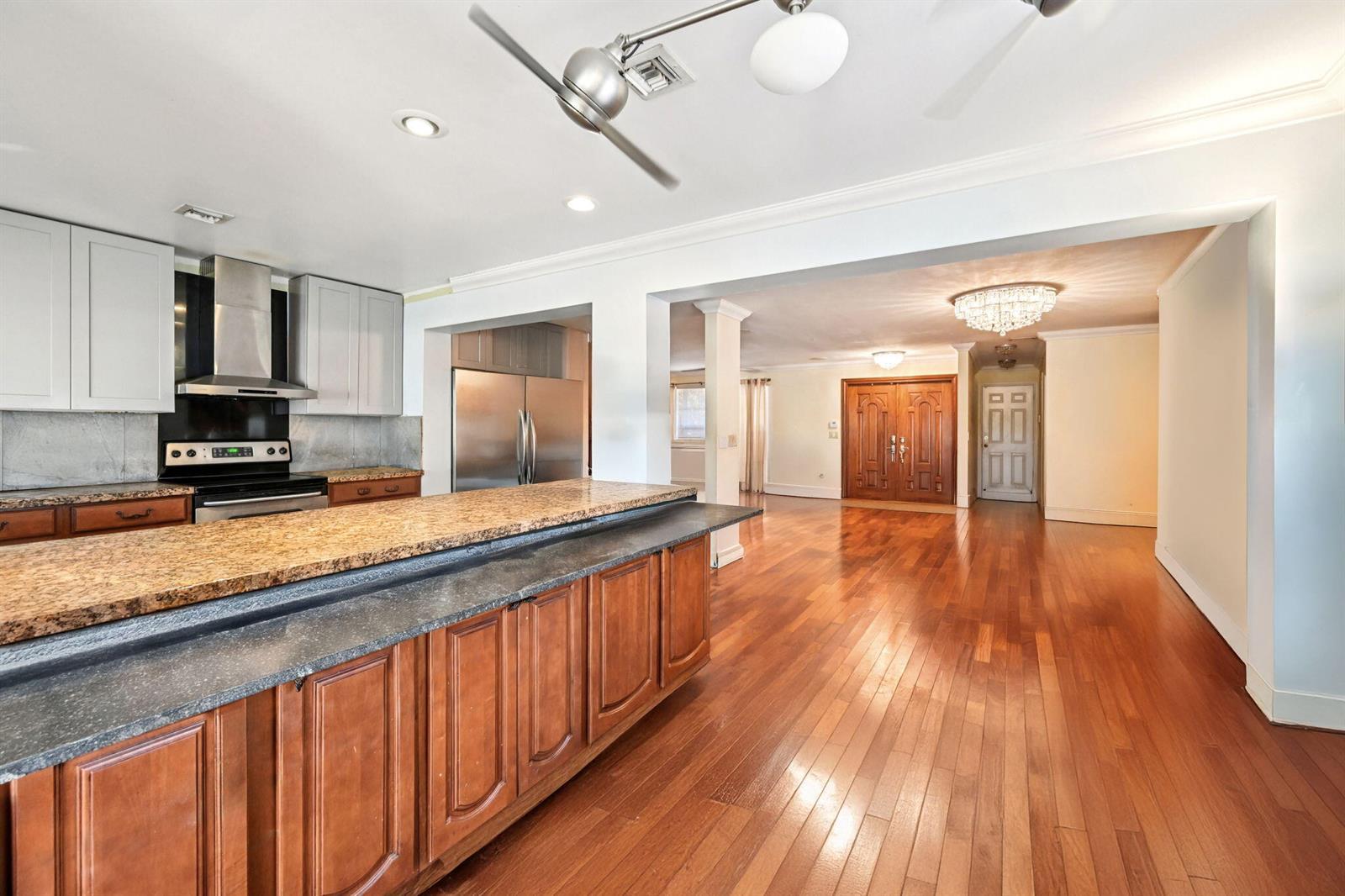 605 Inlet Road, North Palm Beach FL 33408 photo 3