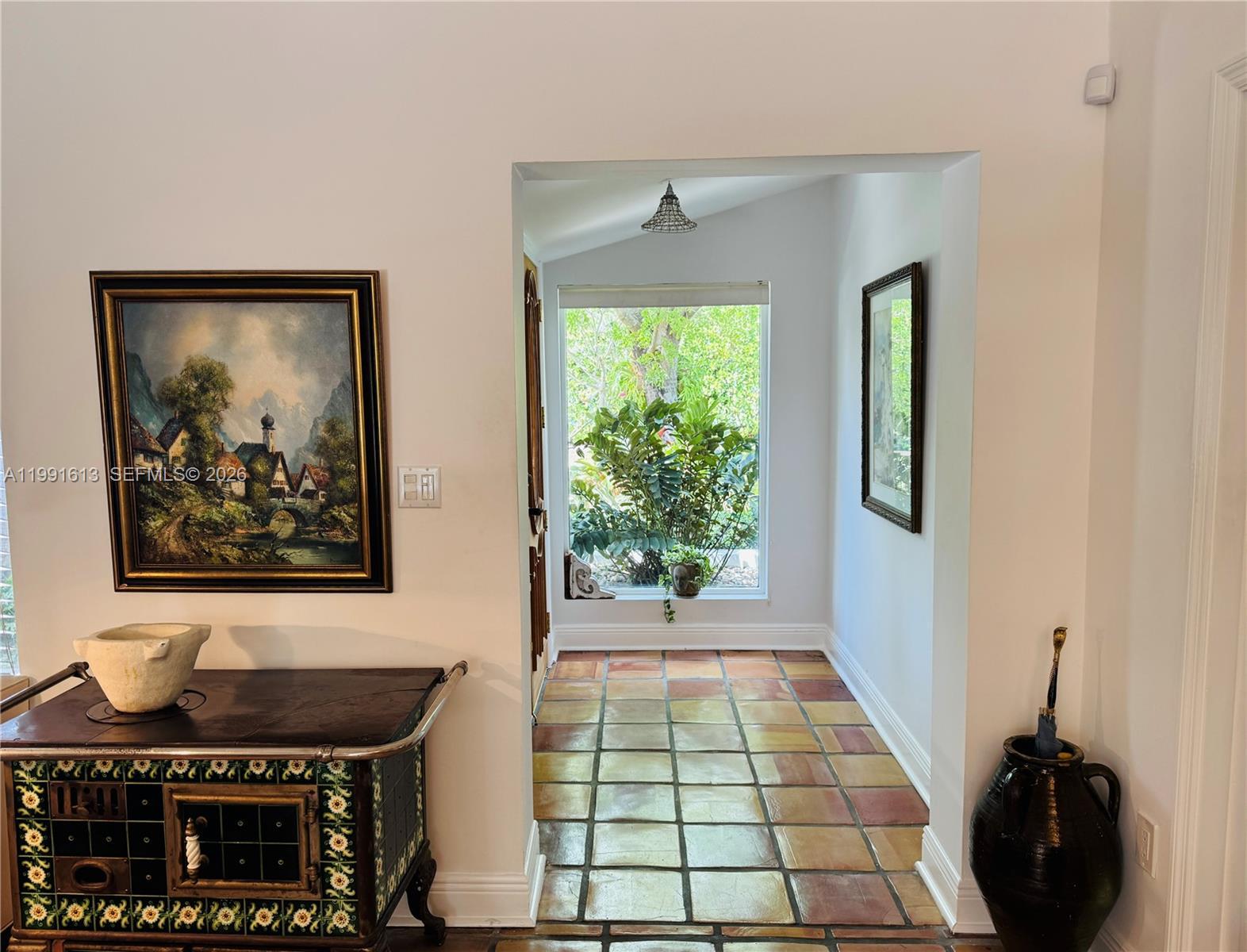 204 Westwood Dr, Key Biscayne FL 33149 photo 2