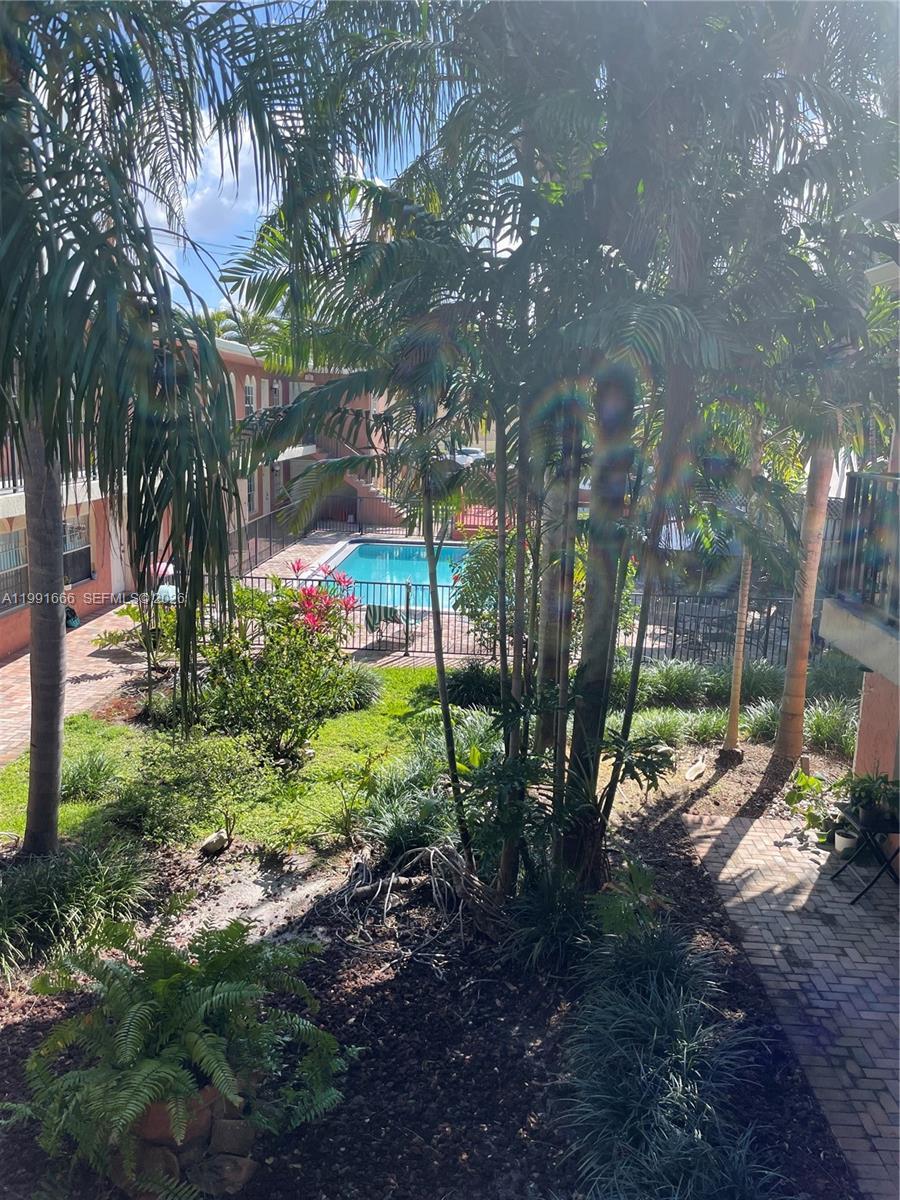 1405 Miami Rd # 23, Fort Lauderdale FL 33316 photo 2