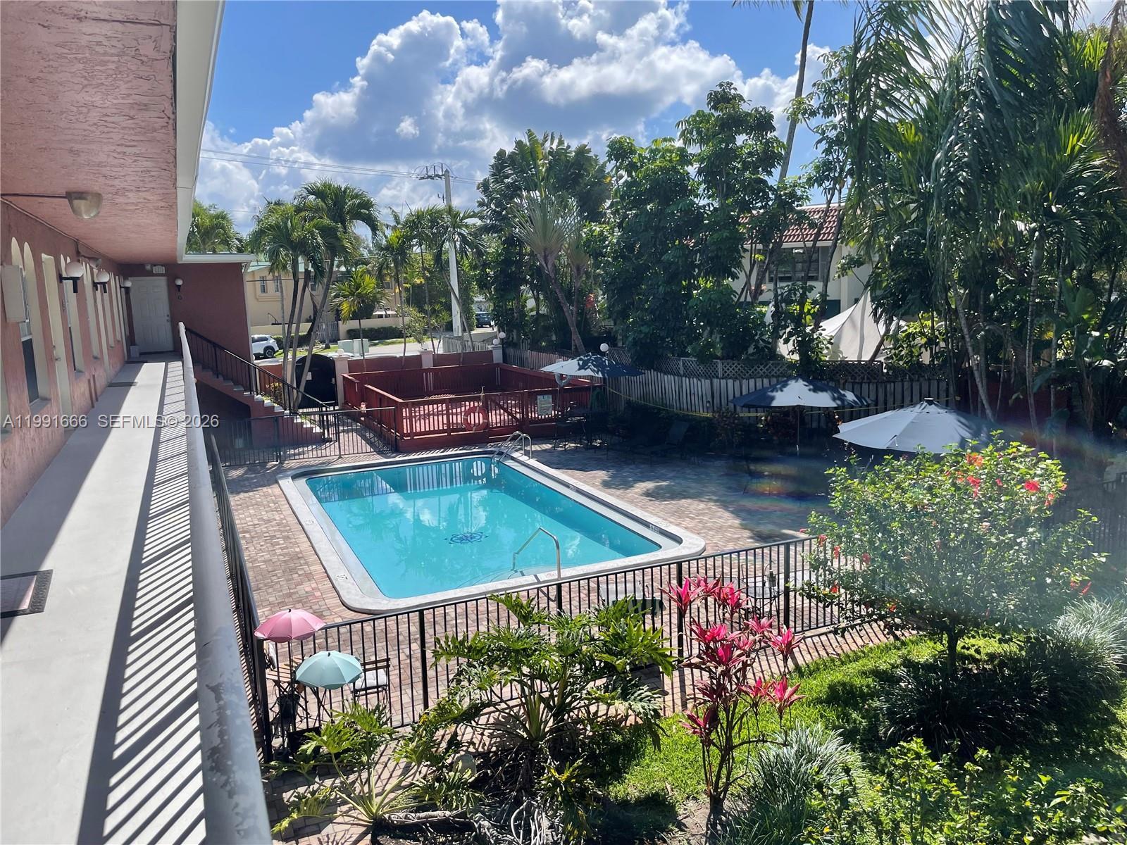 1405 Miami Rd # 23, Fort Lauderdale FL 33316 photo 3