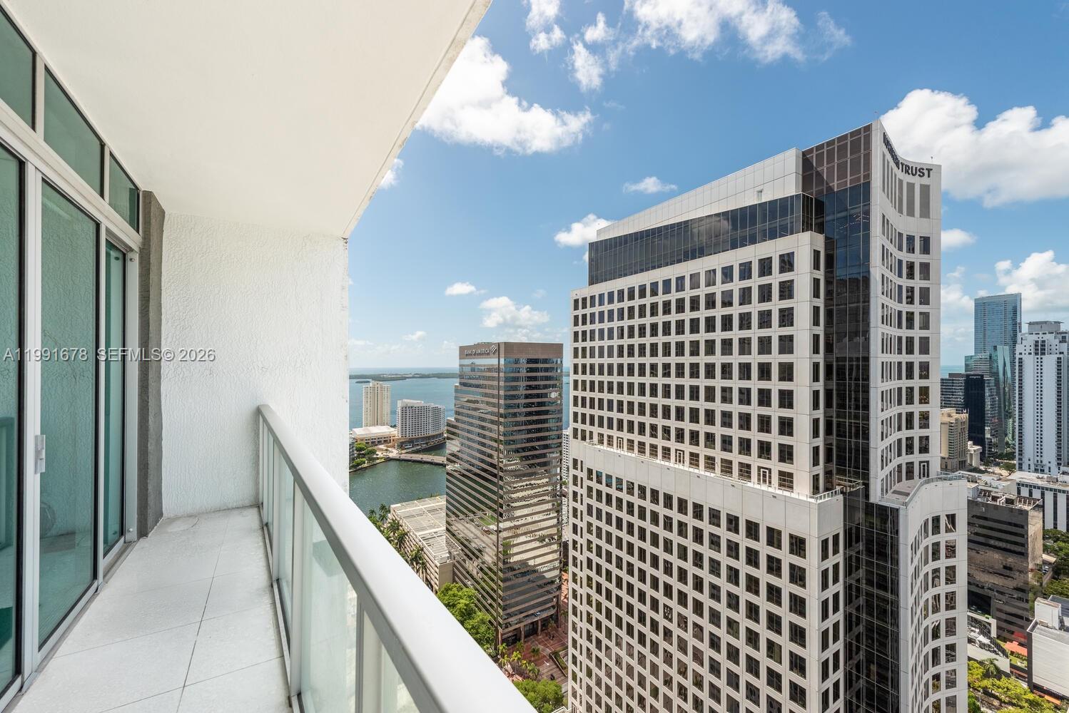 55 SE 6th St # 4308, Miami FL 33131 photo 2