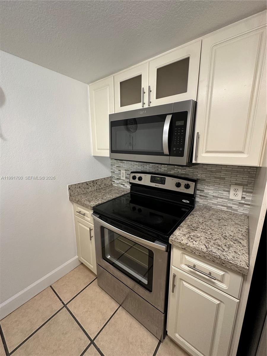 814 NW 36th Ave # 406, Miami FL 33125 photo 4