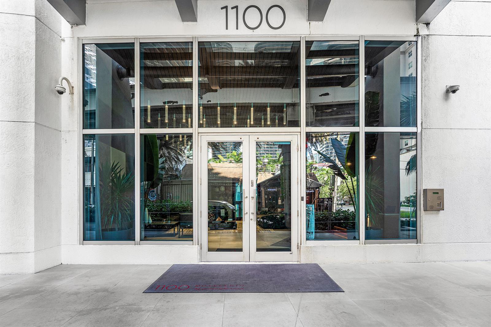1100 S Miami Avenue # 3901, Miami FL 33130 photo 2