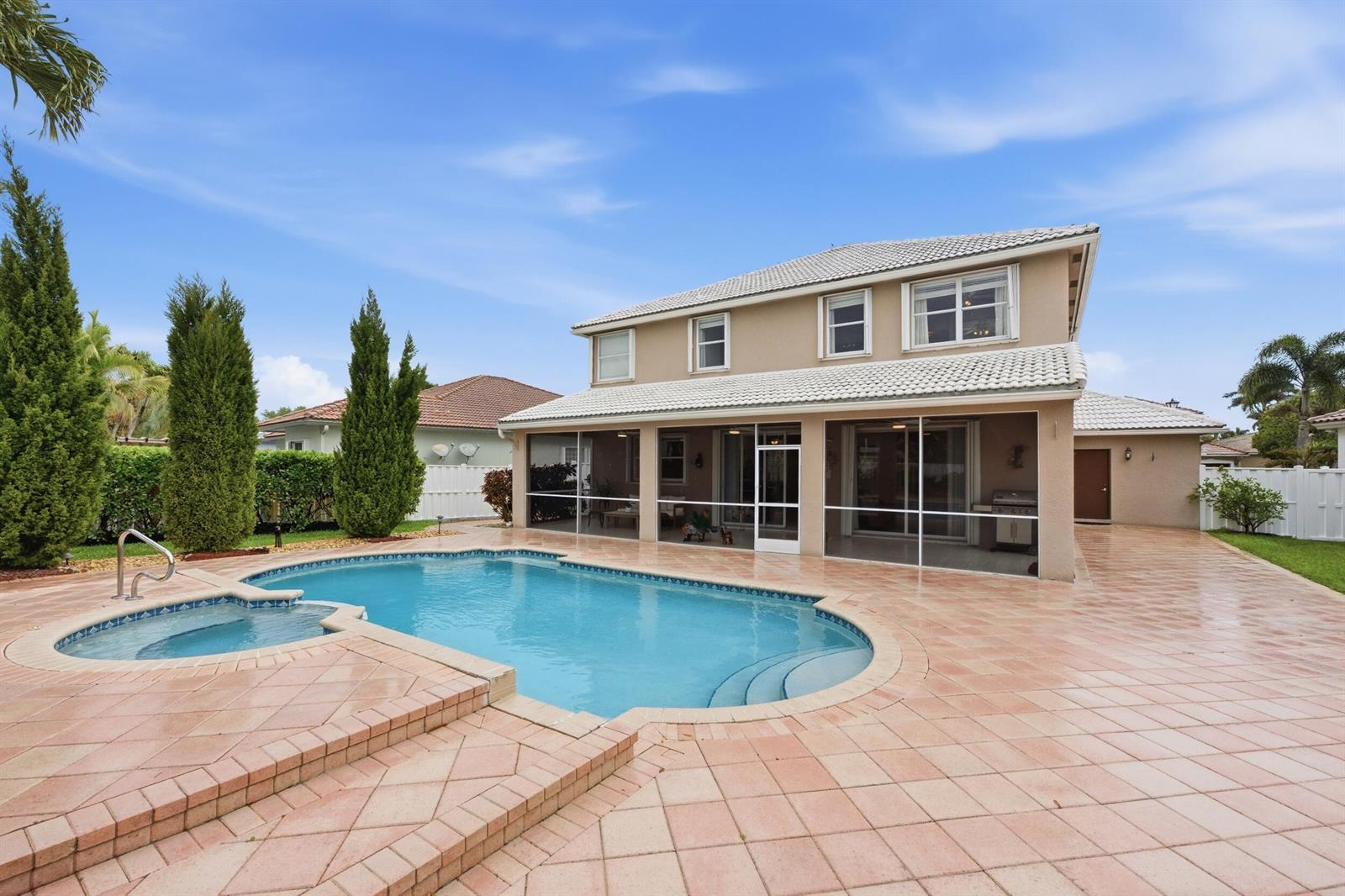 648 SW 168th Terrace, Pembroke Pines FL 33027 photo 3