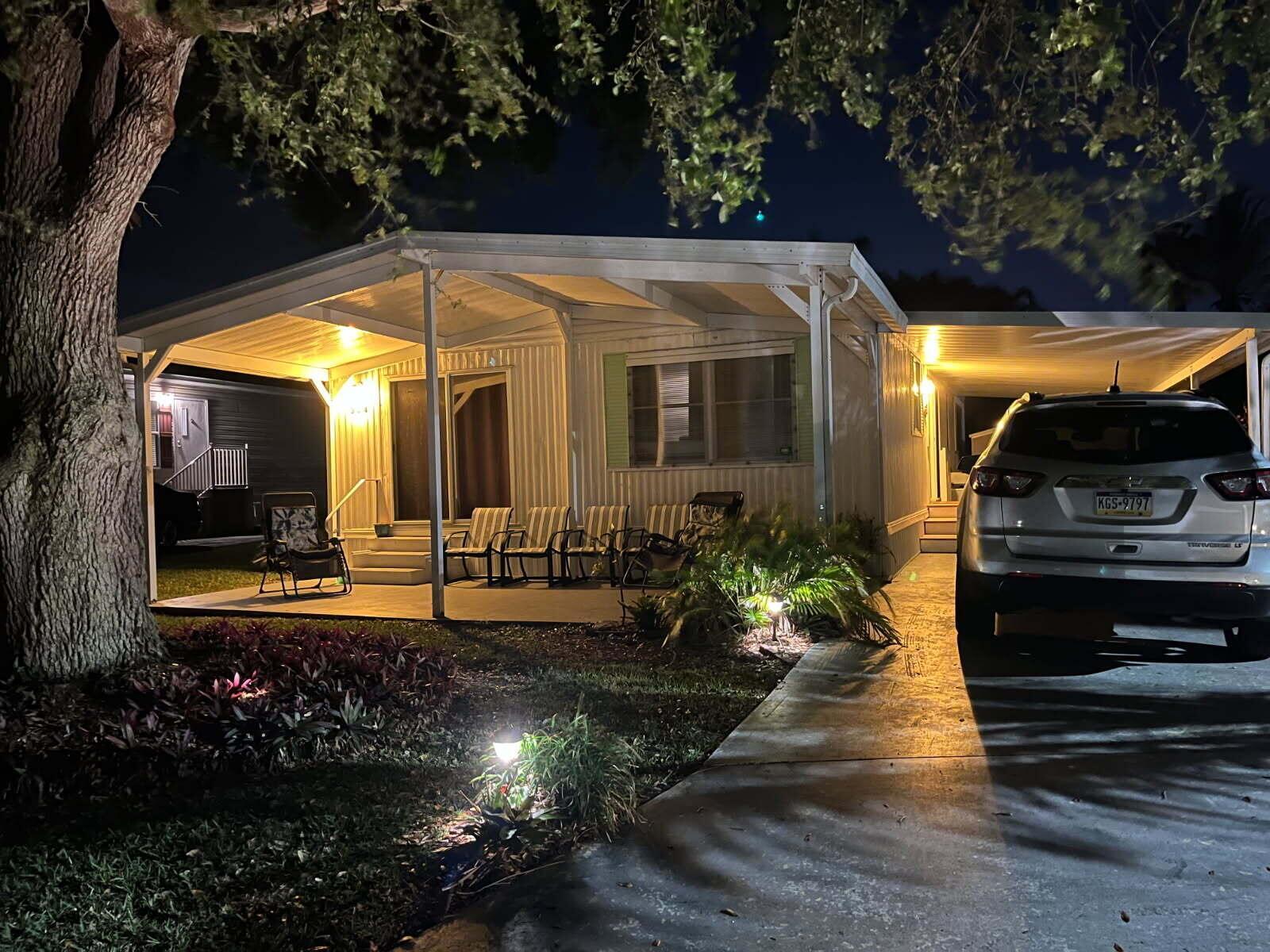 304 Mockingbird Avenue, Fort Pierce FL 34982 photo 2
