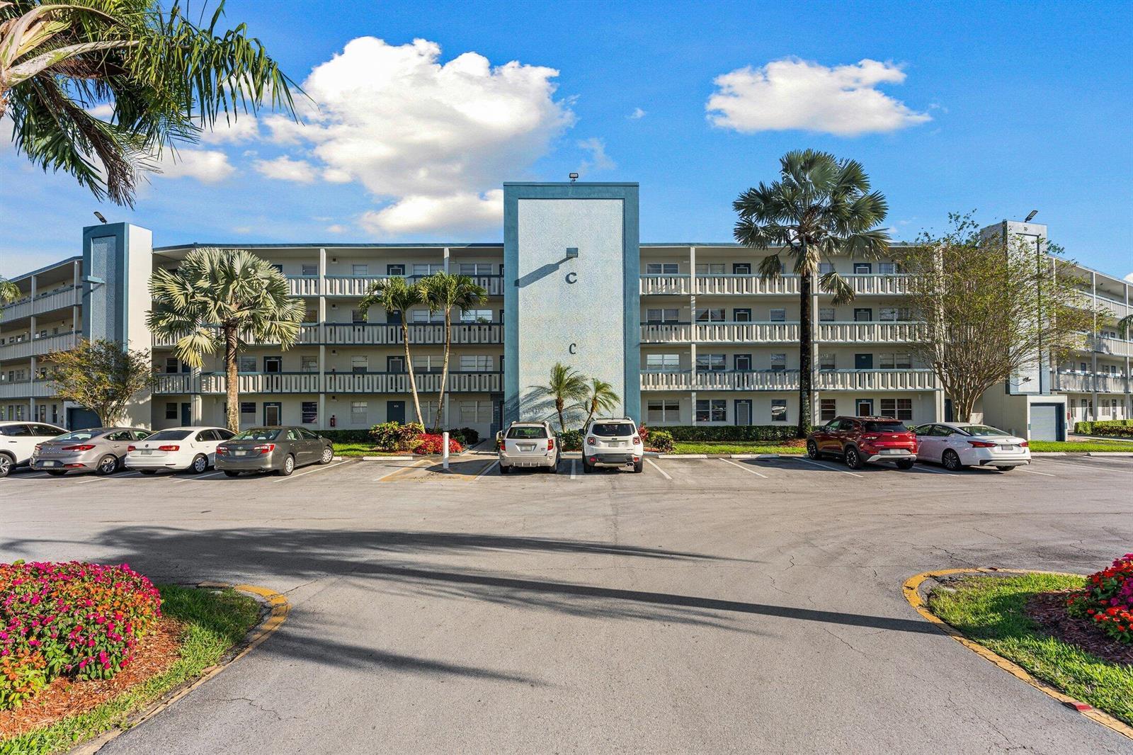 1047 Lincoln C, Boca Raton FL 33434