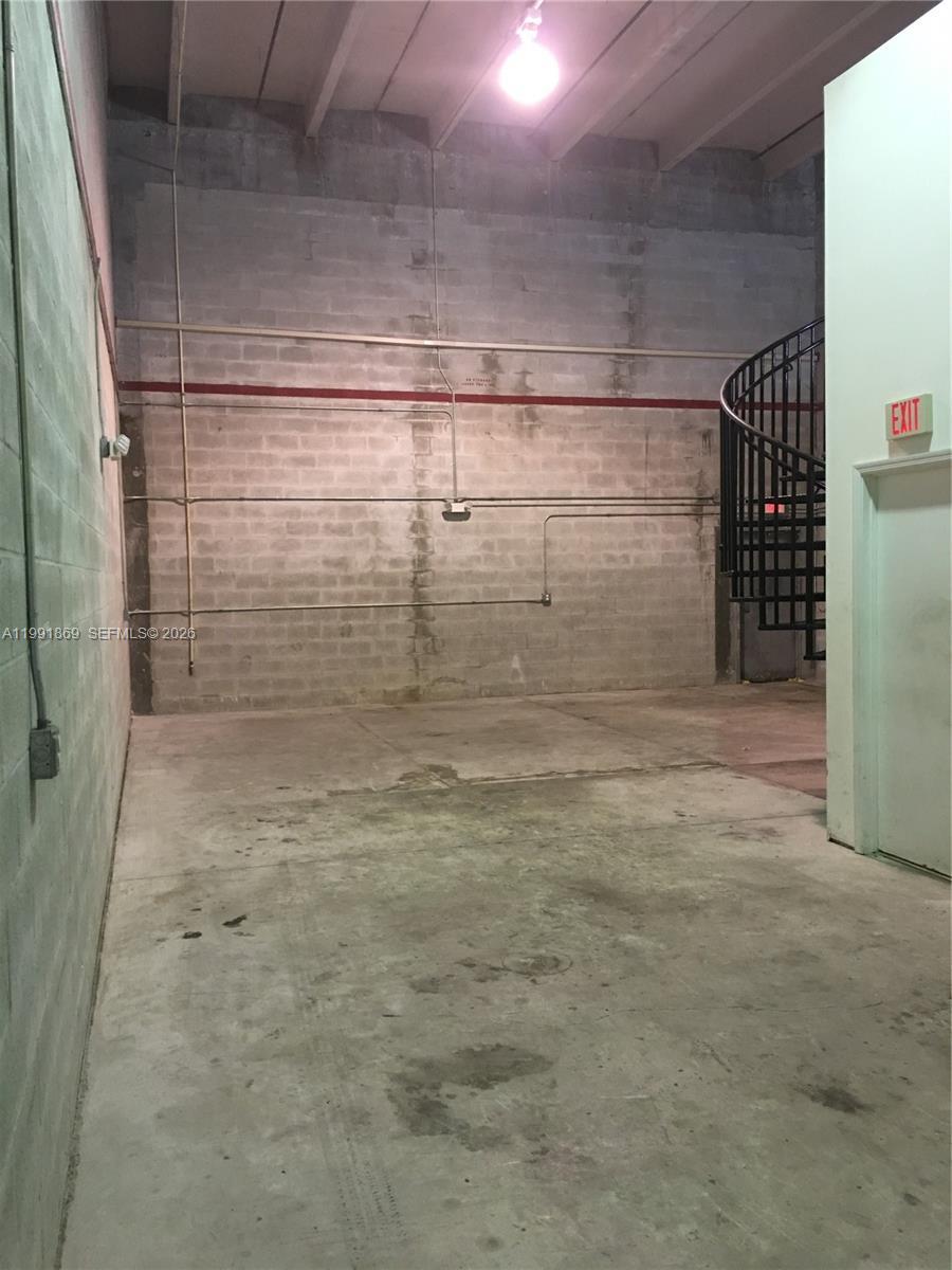 2355 NW 70th Ave # 3, Miami FL 33122 photo 4