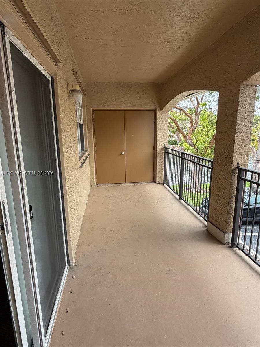 Pembroke Pines, FL 33025 photo 5
