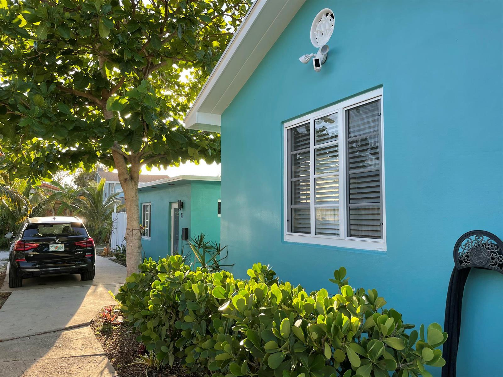 607 N L Street # 2, FL 33460 photo 2