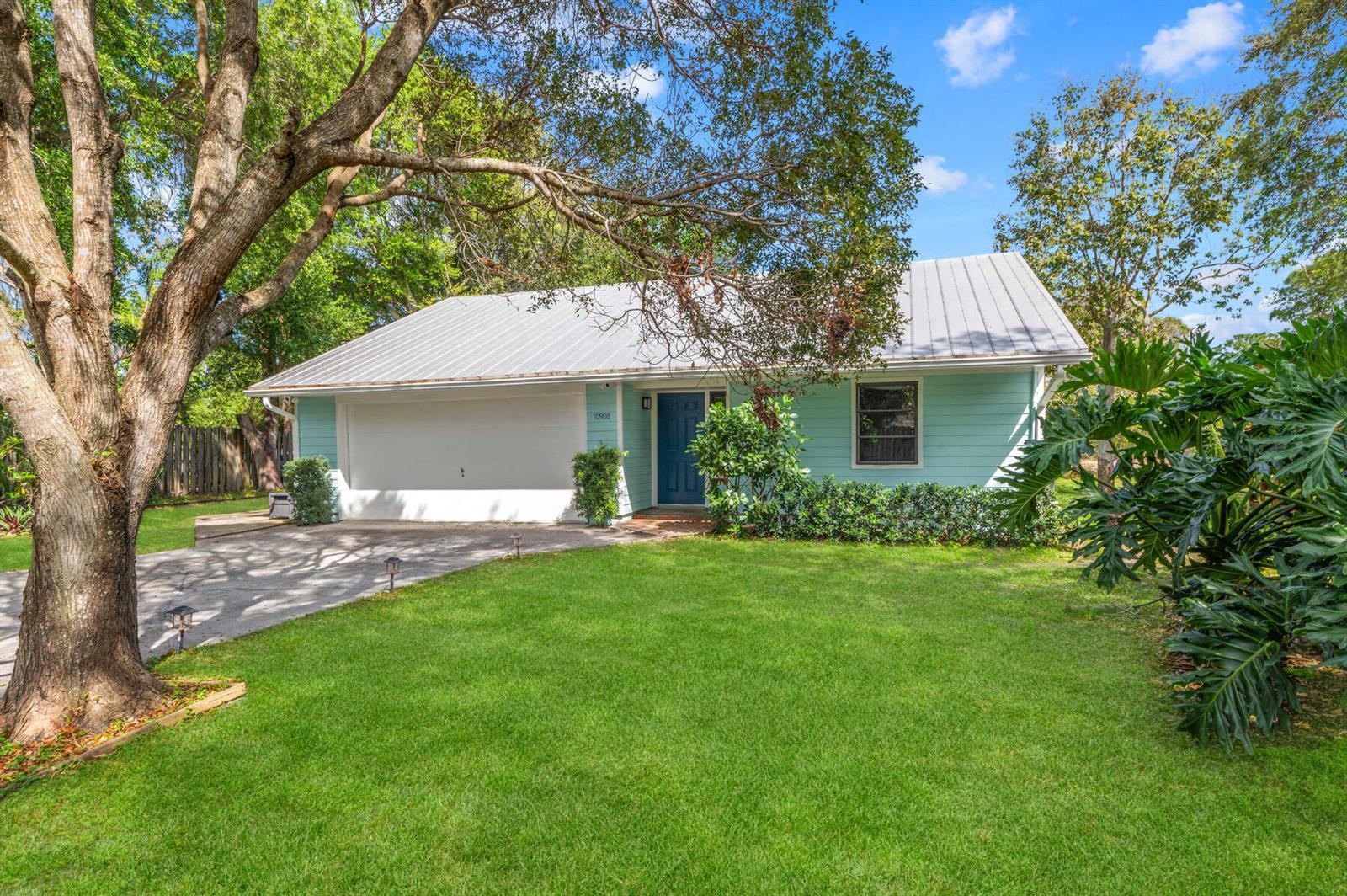 10908 SE Hobart Street, Jupiter FL 33469 photo 4