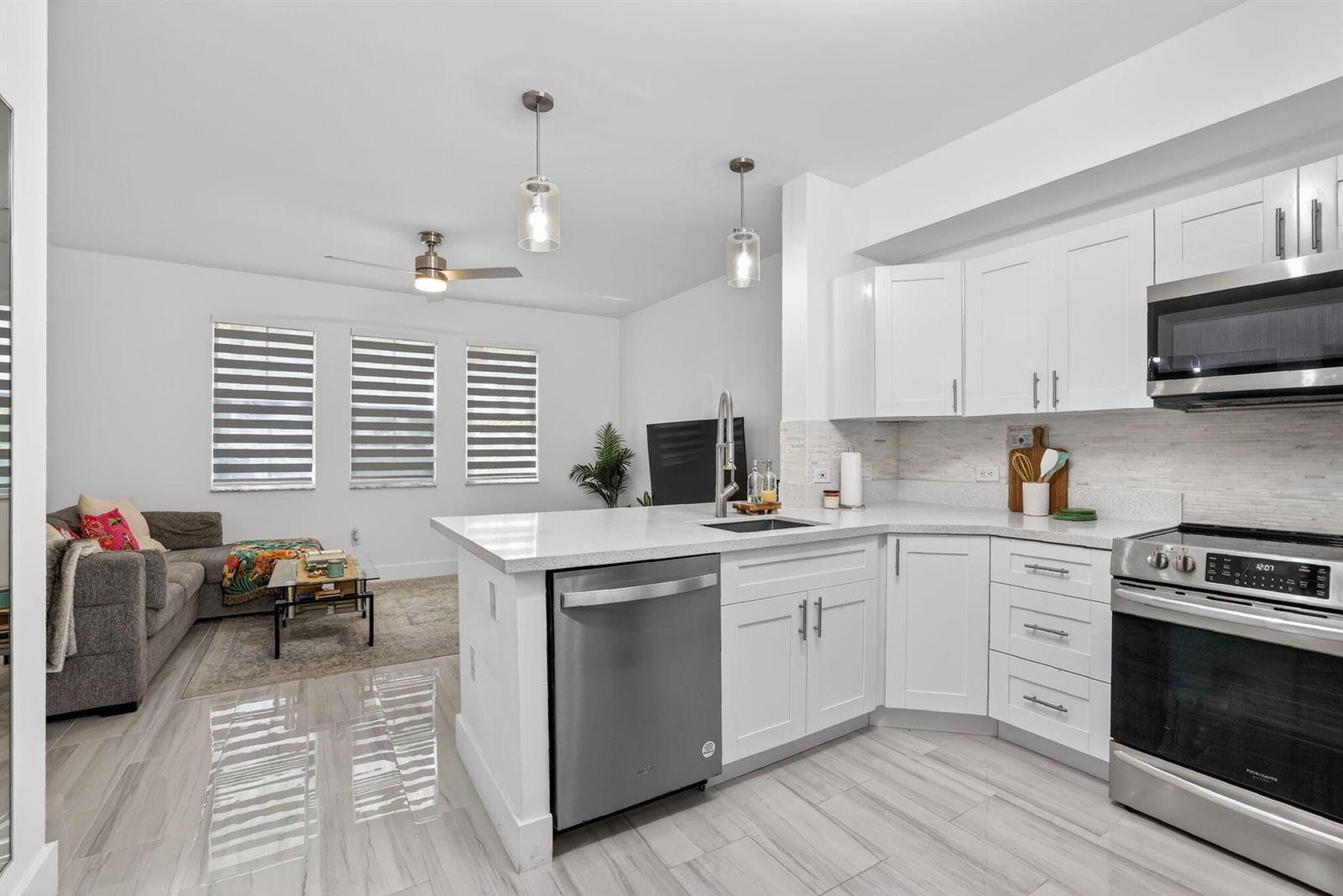 533 NE 3rd Avenue # 138, Fort Lauderdale FL 33301 photo 2