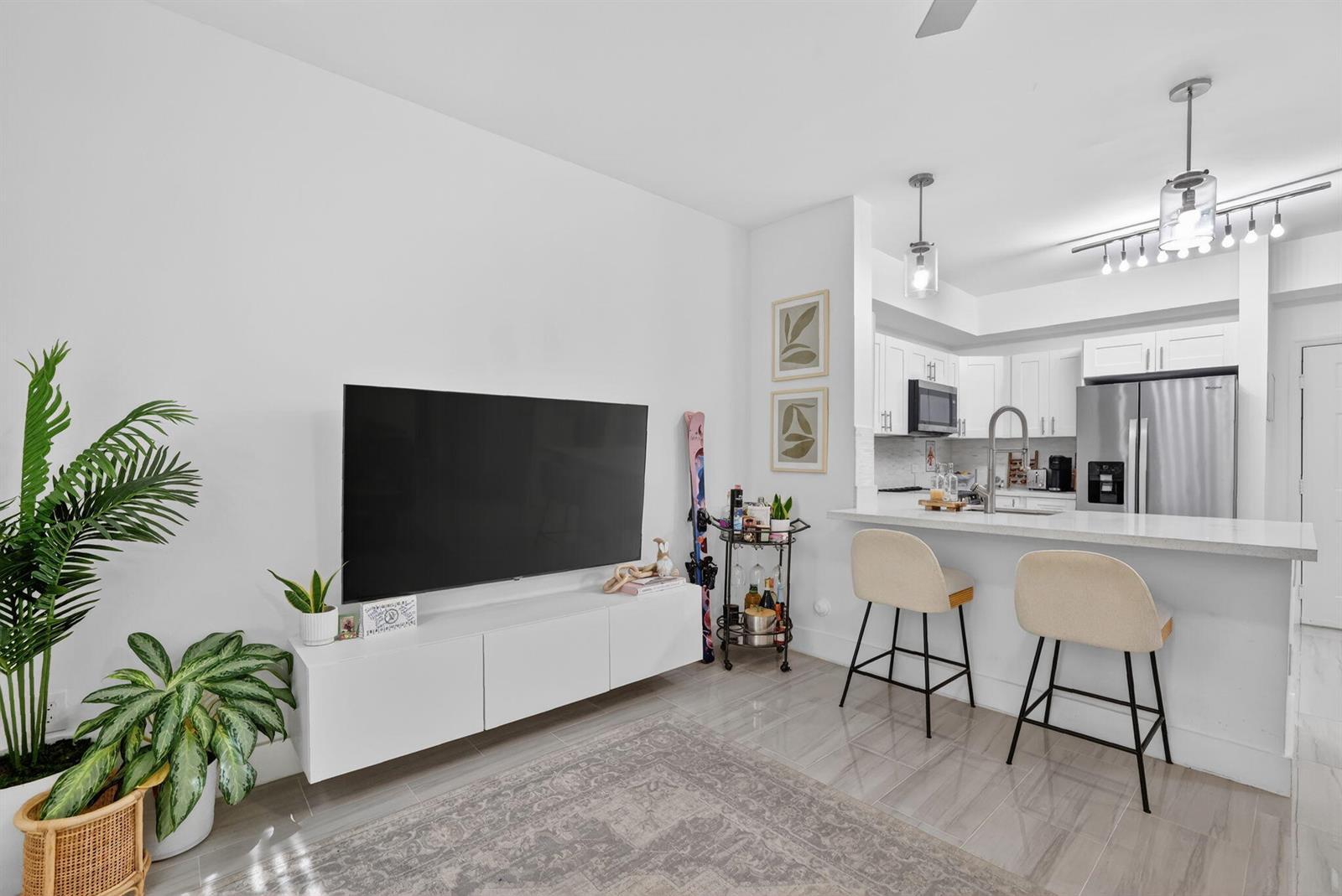 533 NE 3rd Avenue # 138, Fort Lauderdale FL 33301 photo 5