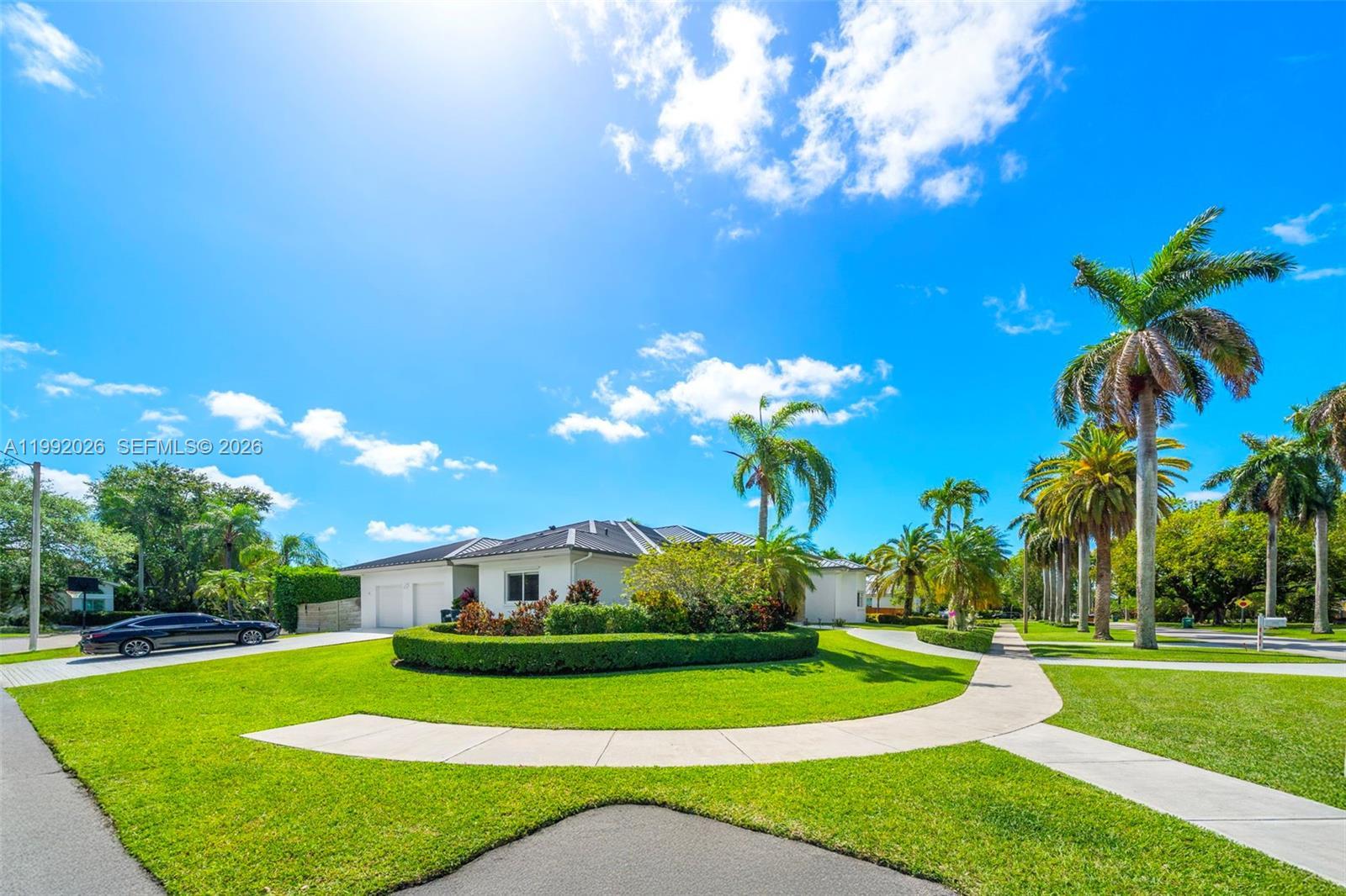 15501 SW 77th Ave, Palmetto Bay FL 33157 photo 2