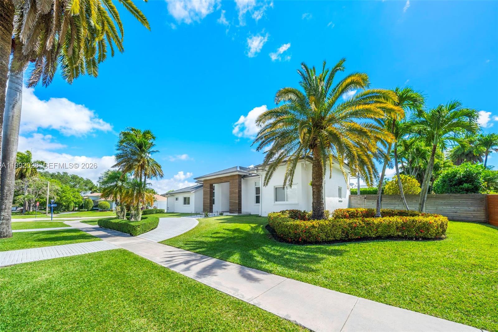15501 SW 77th Ave, Palmetto Bay FL 33157 photo 4