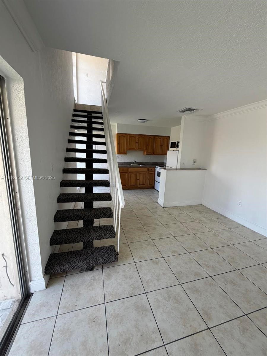 3901 SW 109th Ave # 8, Miami FL 33165 photo 3