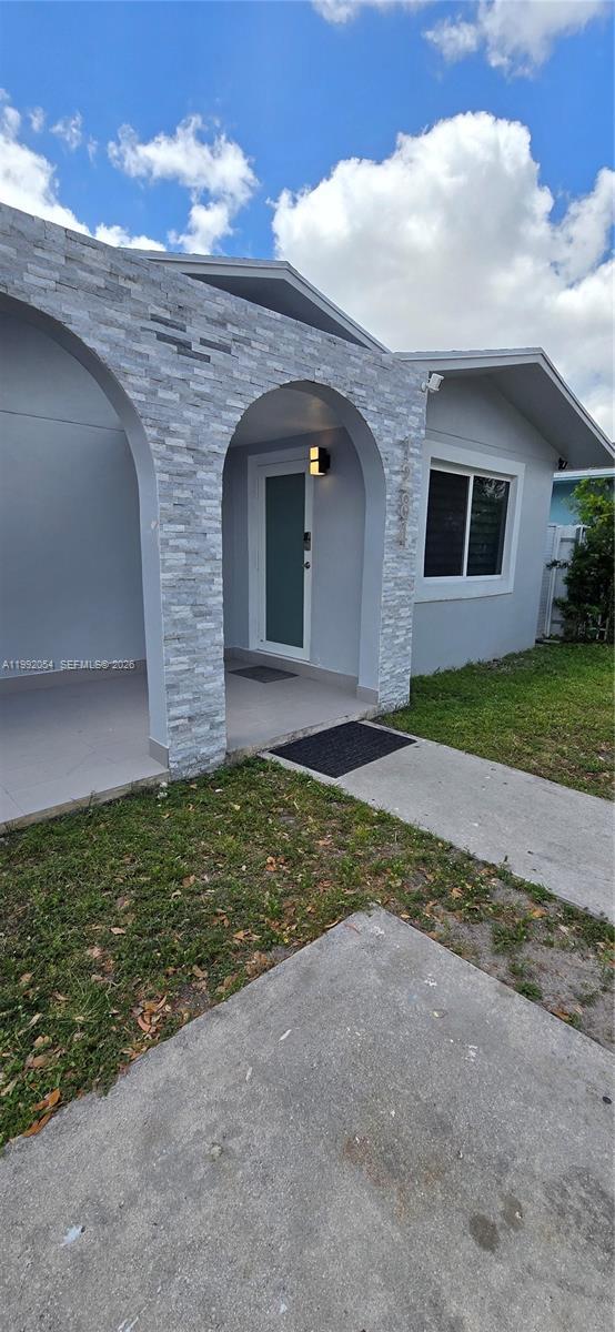 1284 W 38th Pl # 2, Hialeah FL 33012 photo 2