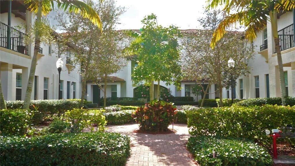 2667 SW 118th Road, Miramar FL 33025 photo 3