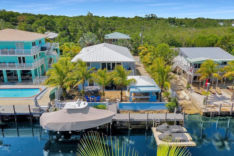 105 2nd Ln, Key Largo FL 33037 photo 2