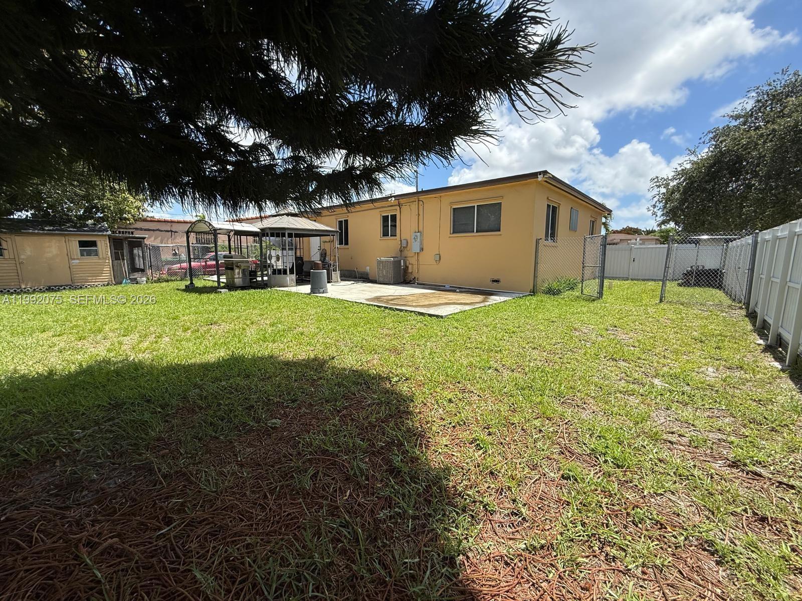 3700 W 6th Ln, Hialeah FL 33012 photo 5