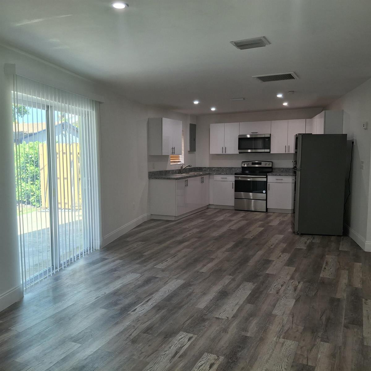 1097 Wilkinson Road # B, Lake Worth FL 33462 photo 4