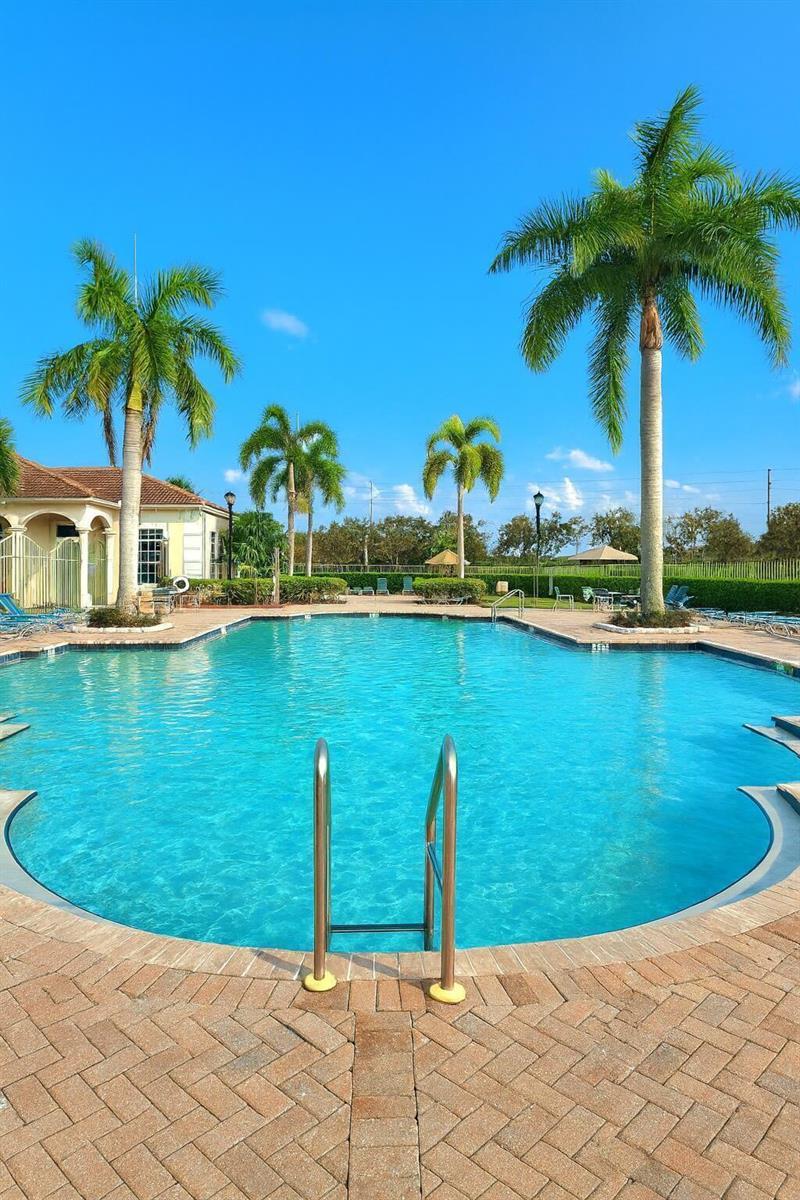 6777 Heritage # 1208, Boynton Beach FL 33437