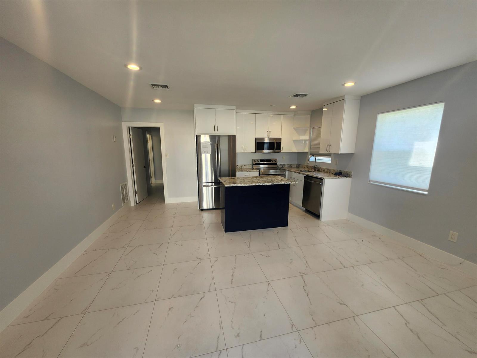 511 N 60th Way, Hollywood FL 33024 photo 5