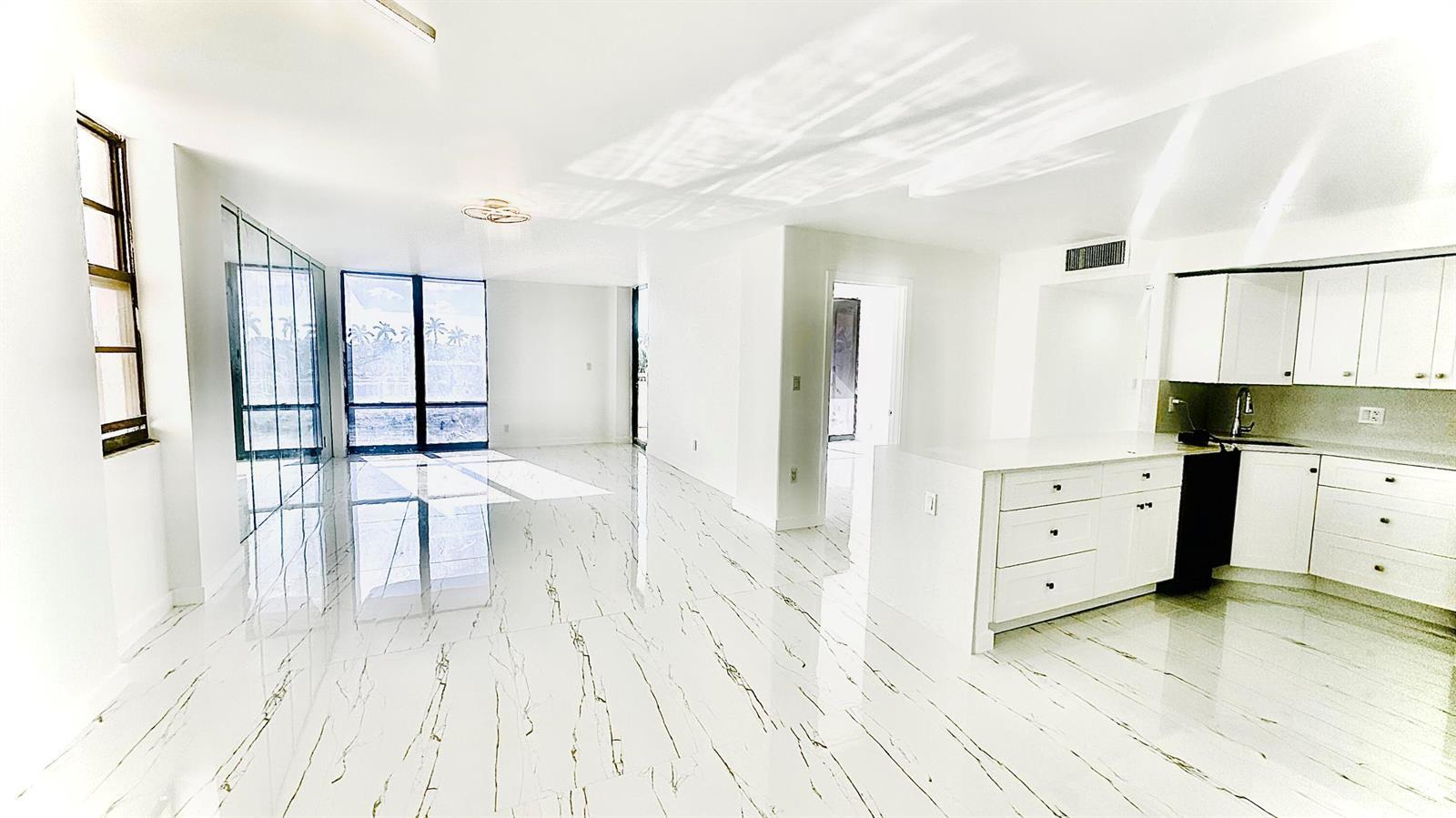 1600 S Ocean Drive # 4a, Hollywood FL 33019