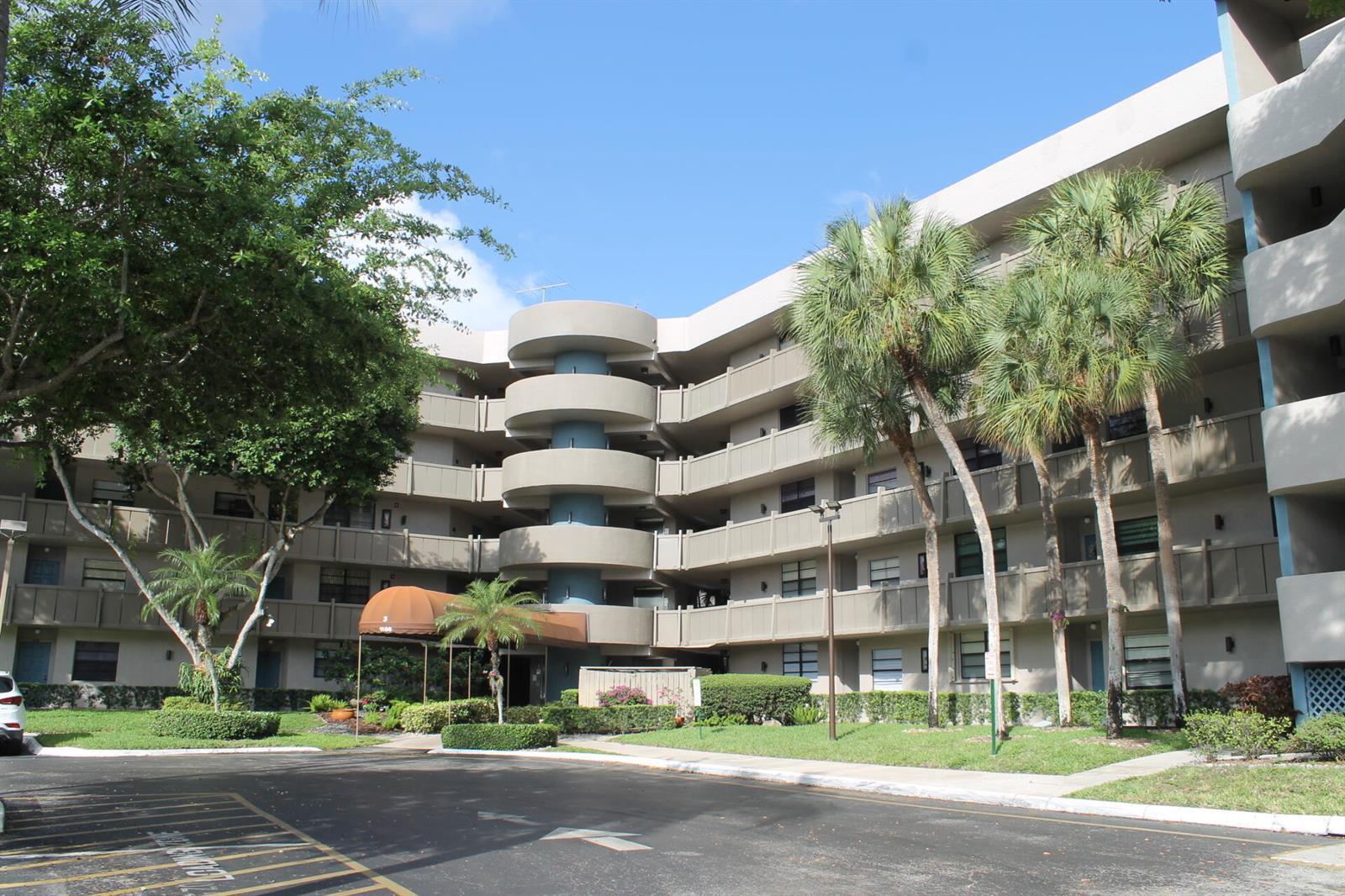 1100 Colony Point Circle # 314, Pembroke Pines FL 33026
