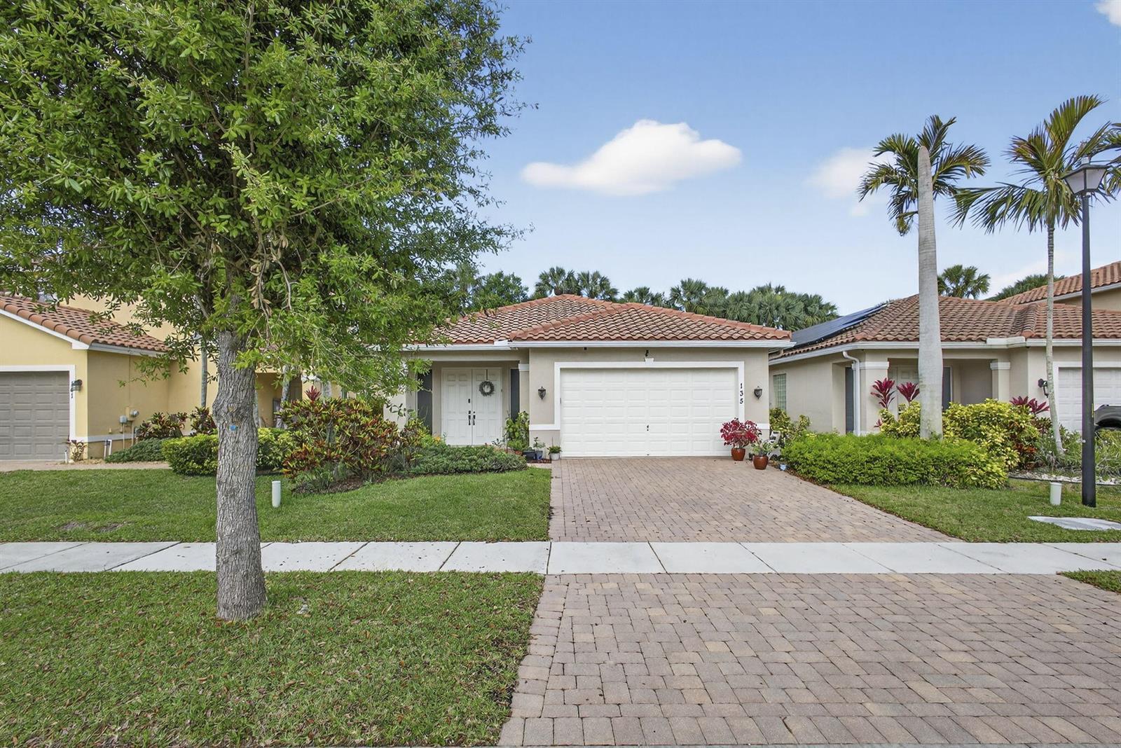 135 Atwell Drive, West Palm Beach FL 33411 photo 3