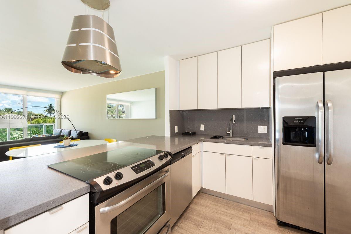 100 Bayview Dr # 210, Sunny Isles Beach FL 33160 photo 2