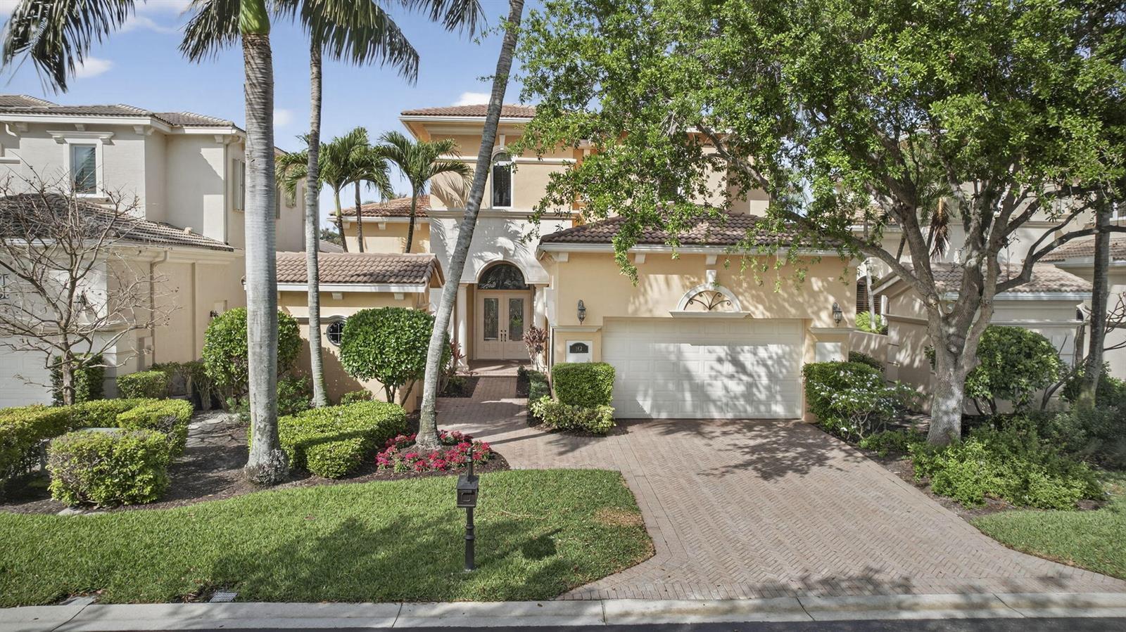 142 Viera Drive, Palm Beach Gardens FL 33418