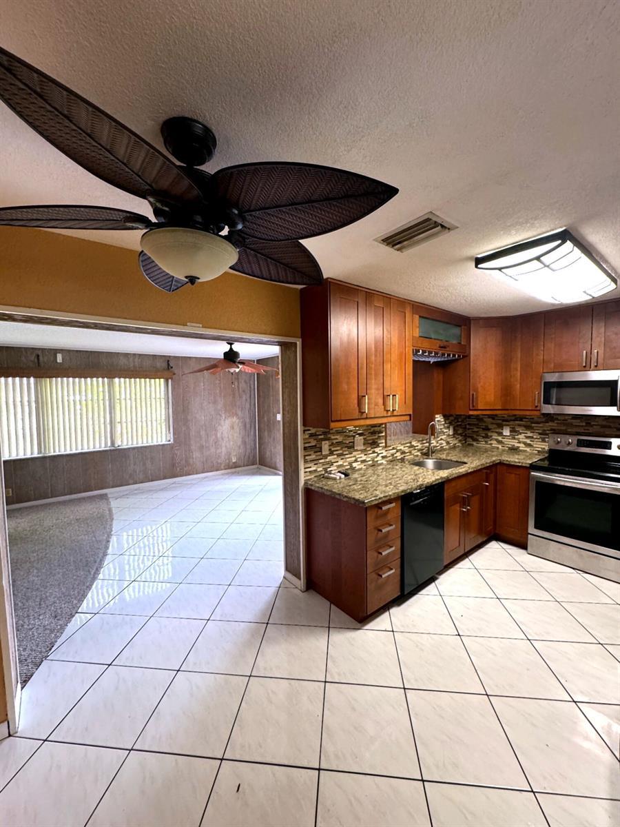 6600 Allen Street, Hollywood FL 33024 photo 5