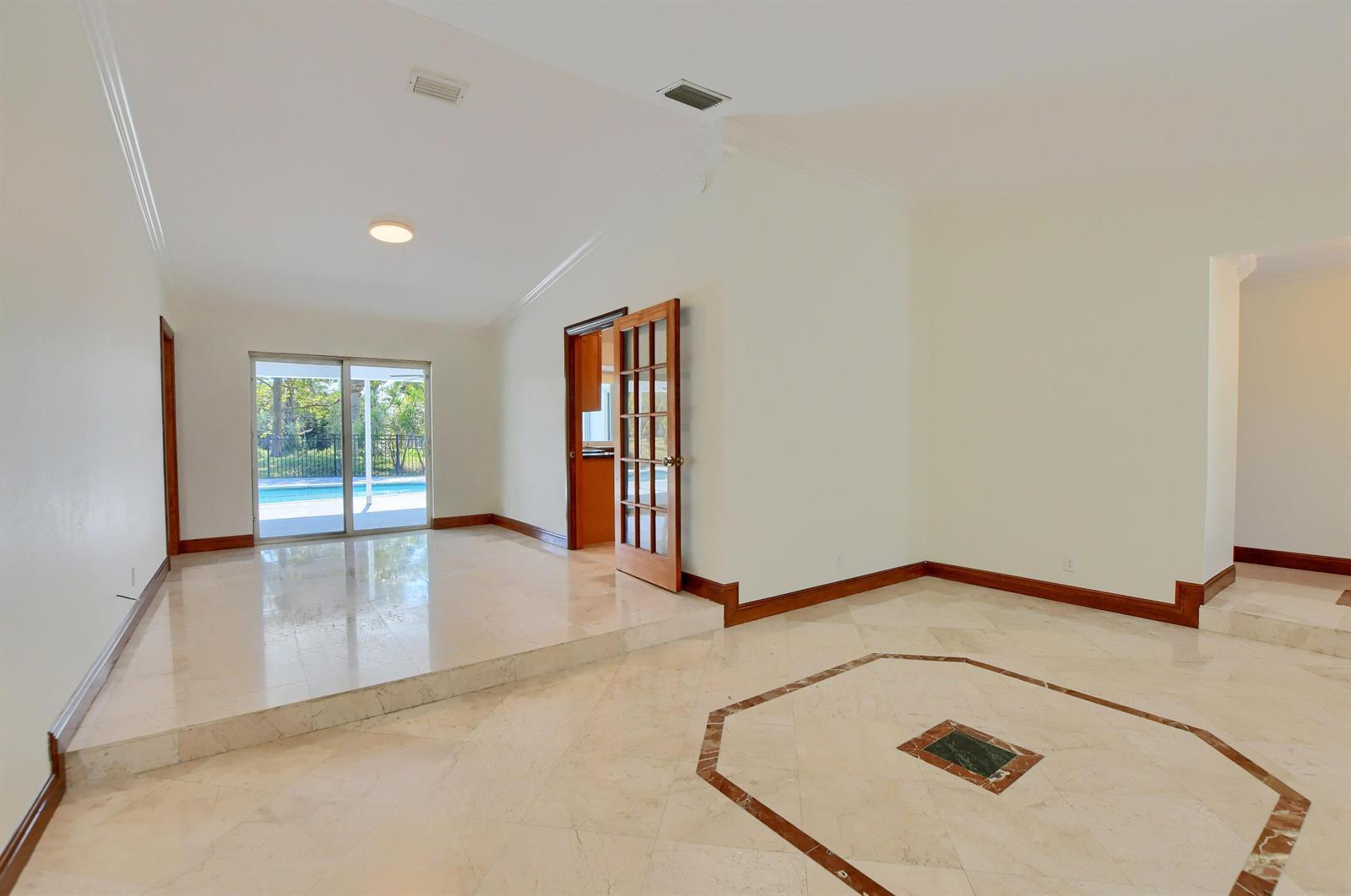 2334 Timbercreek Circle NW, Boca Raton FL 33431 photo 5