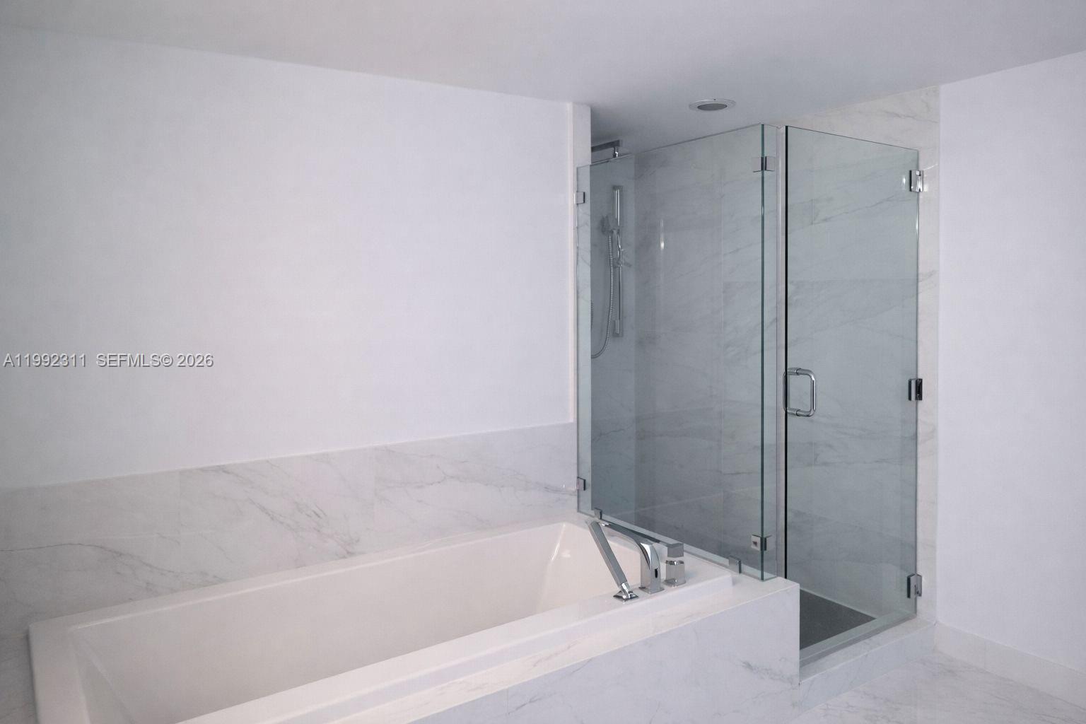 400 Sunny Isles Blvd # 819, Sunny Isles Beach FL 33160 photo 5