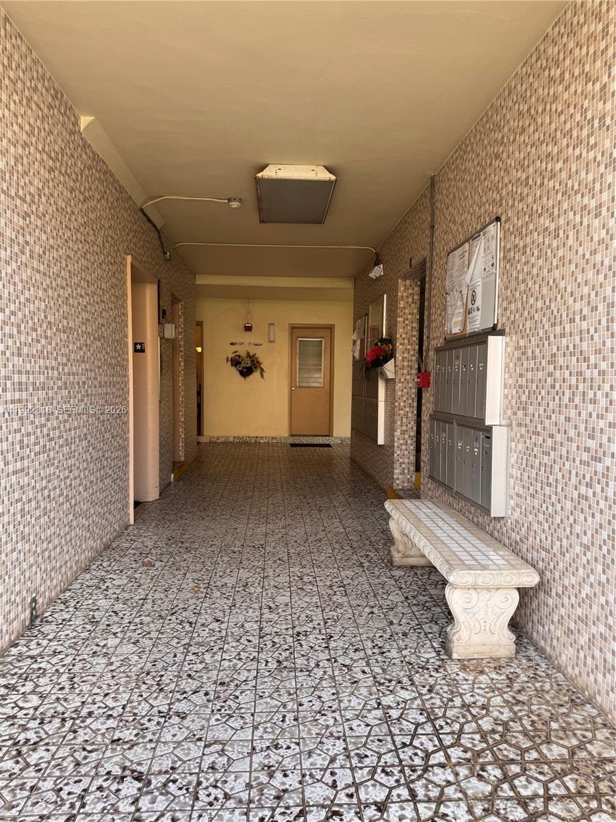 17090 NE 14th Ave # 107, Miami FL 33162 photo 2