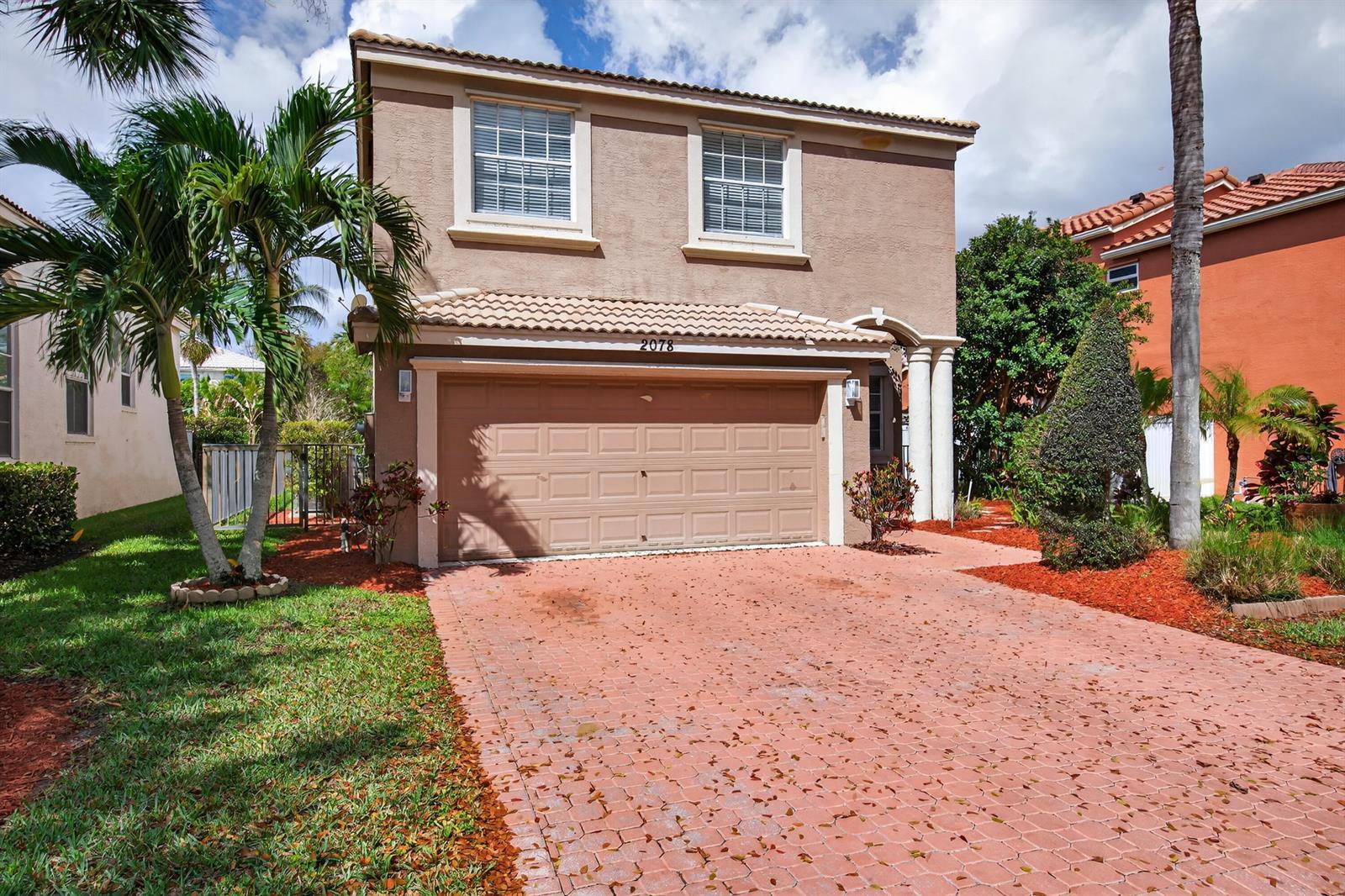2078 Reston Circle, Royal Palm Beach FL 33411 photo 2