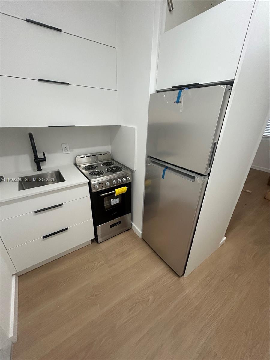 7035 NE 4th Ct # 4, Miami FL 33138 photo 3